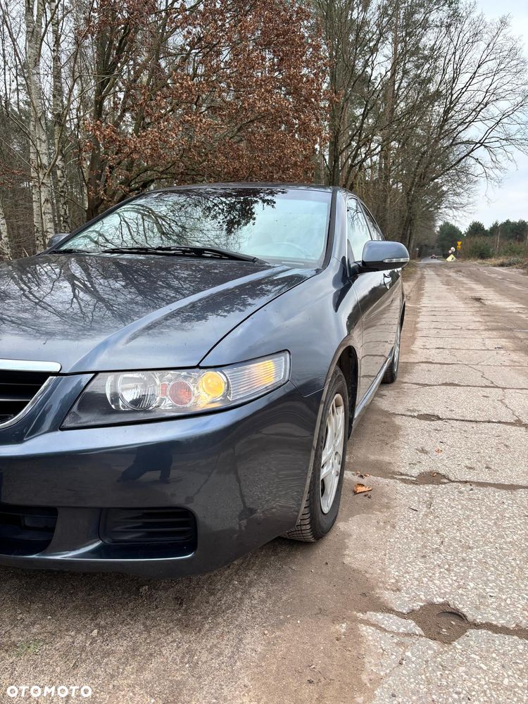 Honda Accord 2.0 Comfort - 14