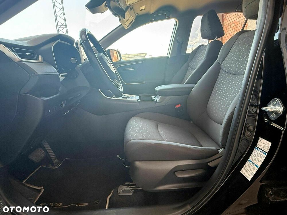 Toyota RAV4 - 10