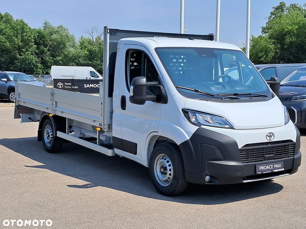 Toyota PROACE MAX Skrzynia 4200x2200 mm - 2