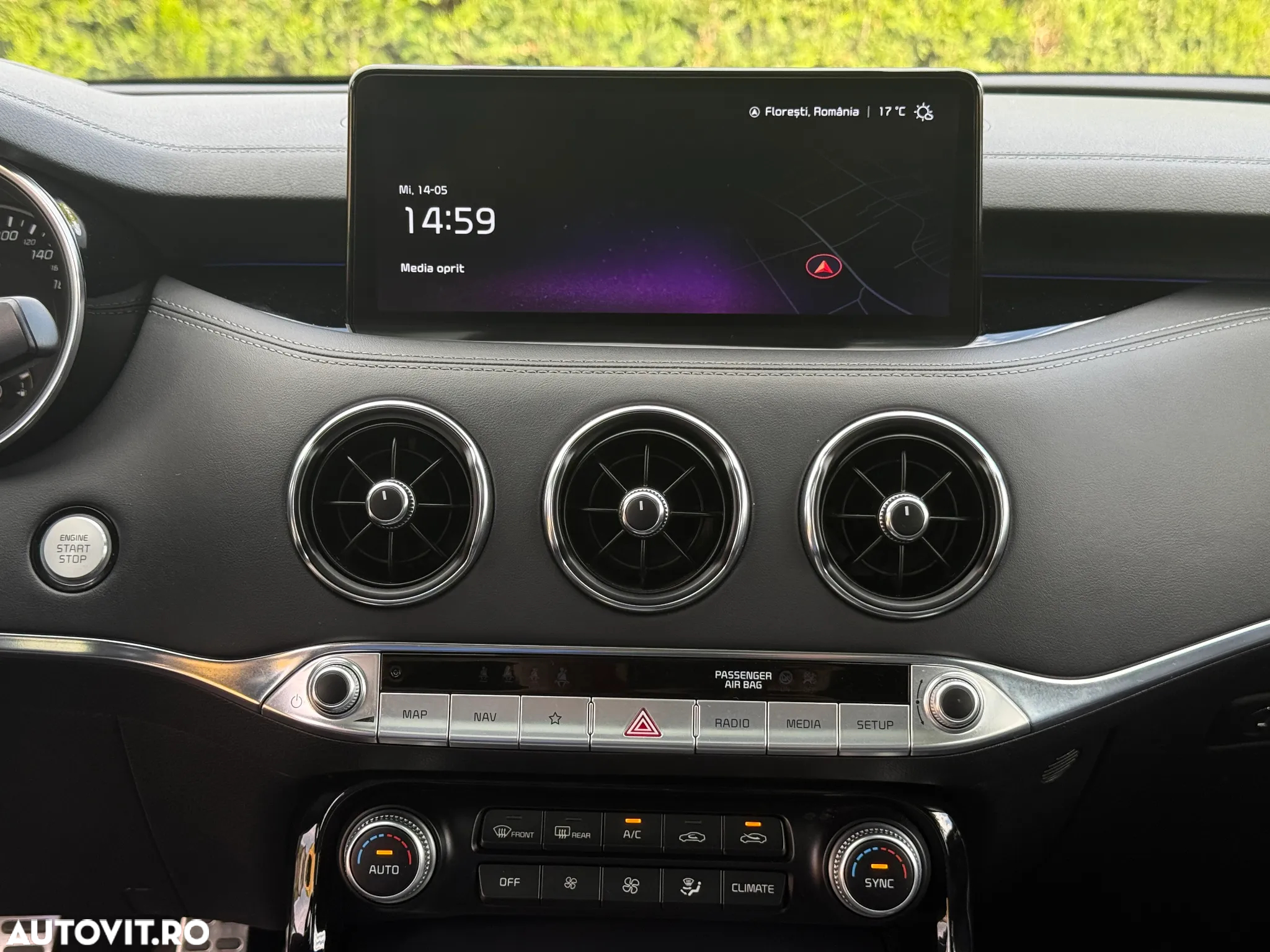 Kia Stinger 3.3 T-GDI AWD OPF GT - 29