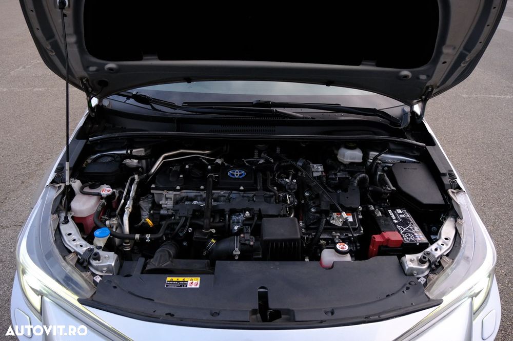 Toyota Corolla 1.8 Business Edition - 11