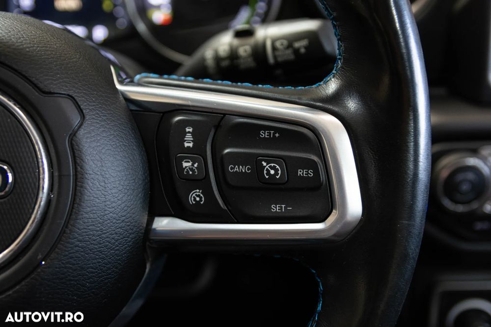 Jeep Wrangler 2.0 4xe AT8 PHEV Rubicon - 25