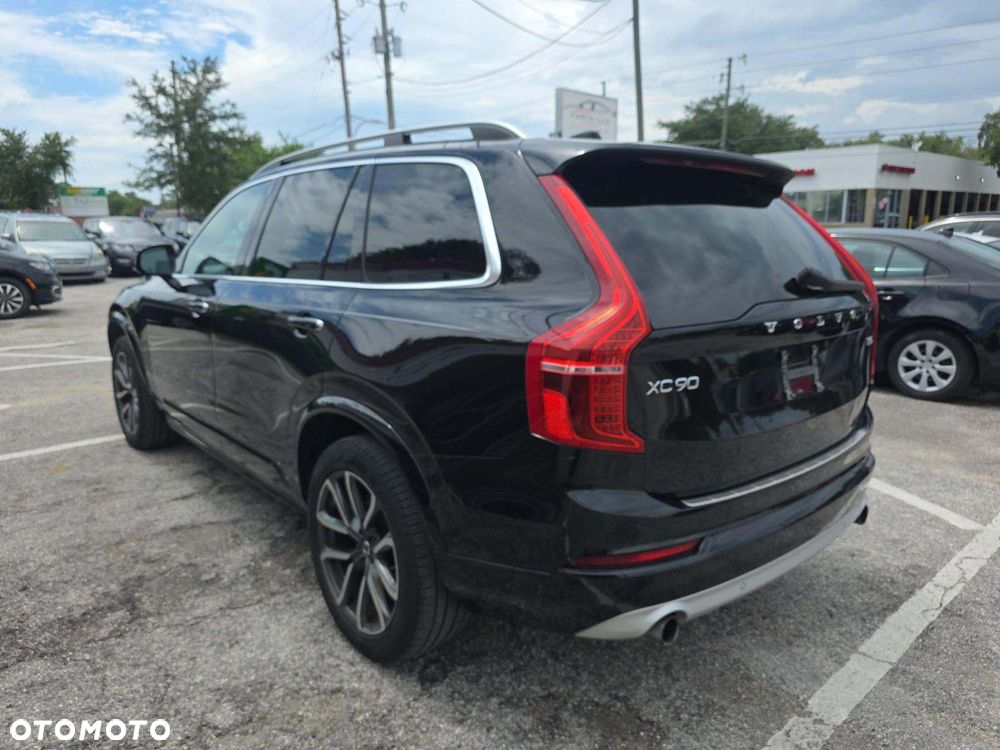 Volvo XC 90 - 2
