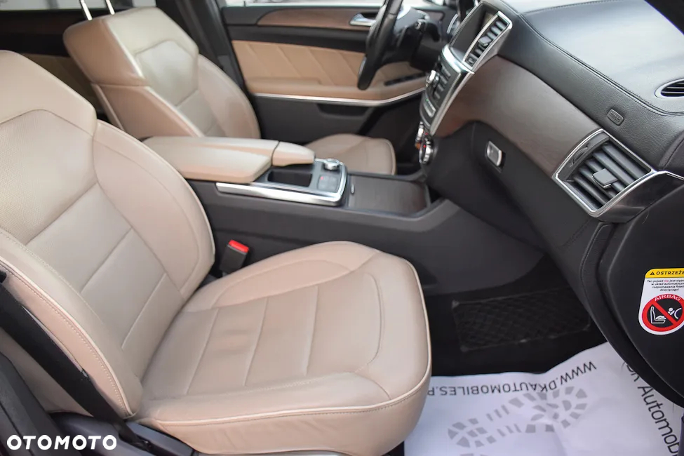 Mercedes-Benz GL 350 BlueTec 4-Matic - 25