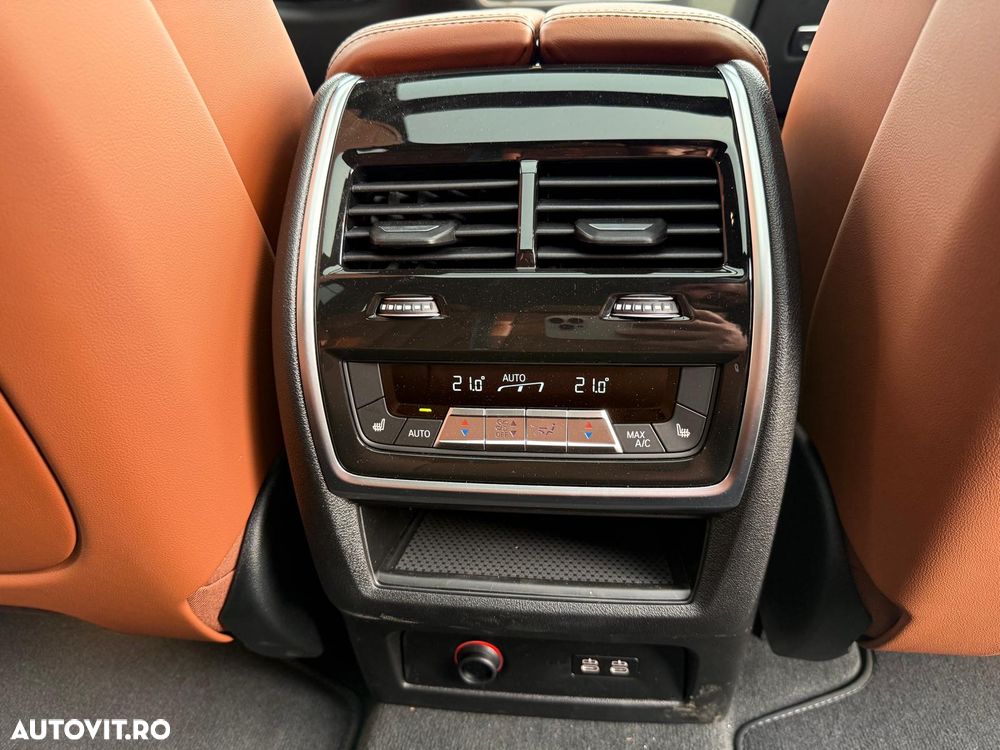 BMW X7 xDrive40d - 26