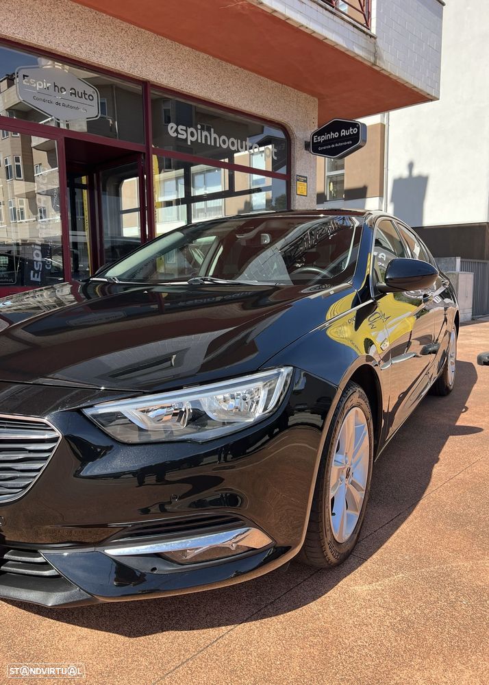 Opel Insignia Grand Sport 1.6 CDTi Dynamic - 1