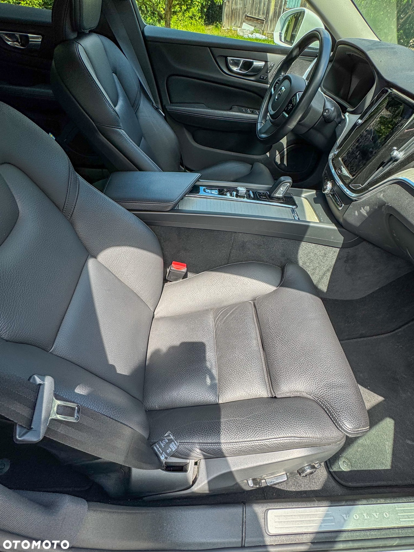 Volvo V60 B5 B R-Design - 11
