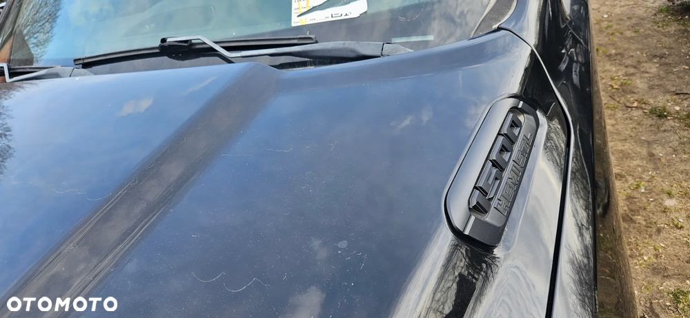 RAM 1500 V 5 2019- Big Horn 5.7 HEMI KOLOR PXJ Kompletny przód Maska Zderzak Reflektor Lampa Błotnik Pas Wzmocnienie czołowe chłodnice Komplet chłodnic z wentylatorem Listwa Maskownica - 7