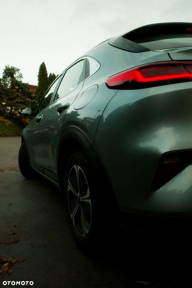 Kia XCeed 1.6 GDI PHEV L Business Line DCT - 7