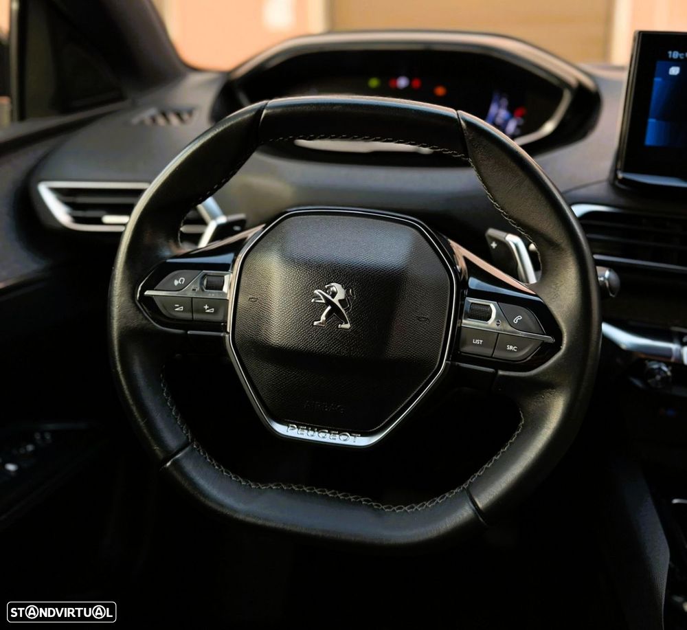 Peugeot 5008 1.2 PureTech Allure Pack EAT8 - 13