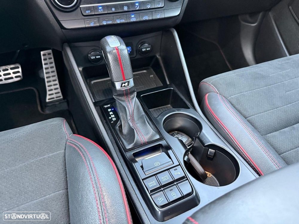 Hyundai Tucson 1.6 CRDi N-Line DCT - 17