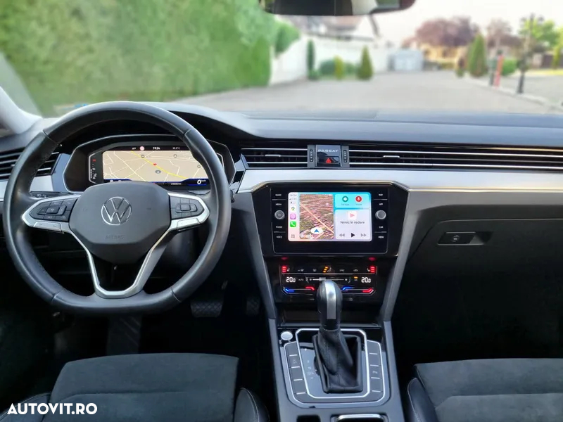 Volkswagen Passat - 5