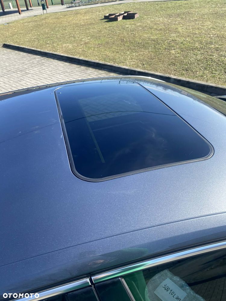 Volkswagen Passat - 9