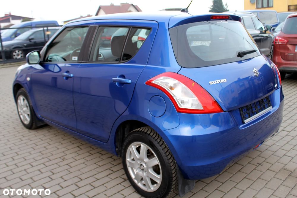 Suzuki Swift - 5