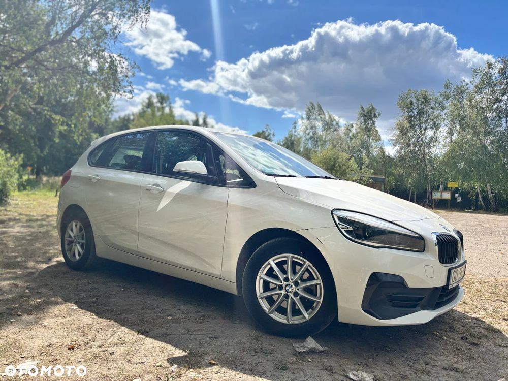 BMW Seria 2 218i - 4