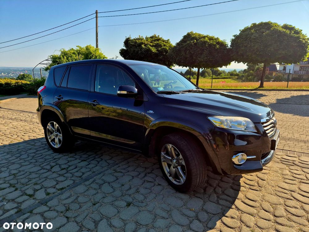 Toyota RAV4 2.2 D-CAT 2010 - 9