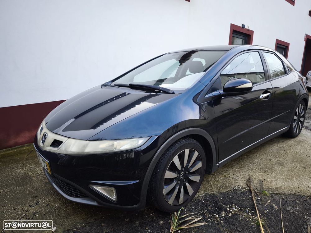 Honda Civic 1.8 Elegance - 1