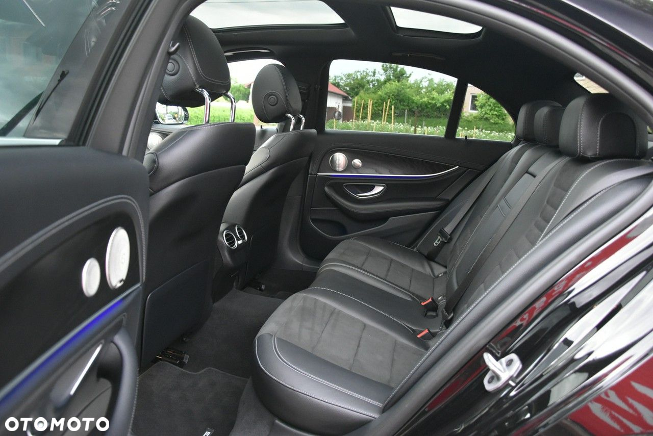 Mercedes-Benz Klasa E - 30