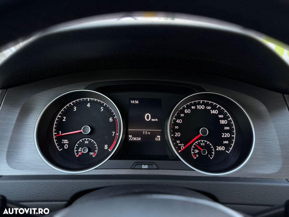 Volkswagen Golf 1.4 TSI BlueMotion Technology Comfortline - 27