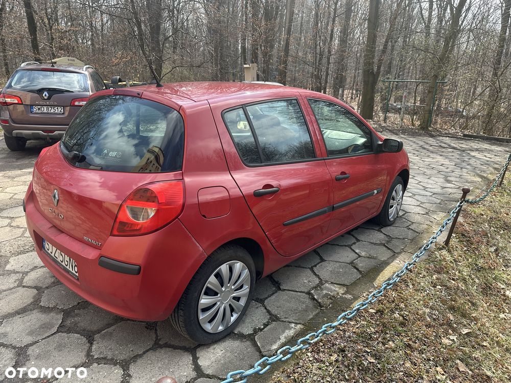 Renault Clio - 3