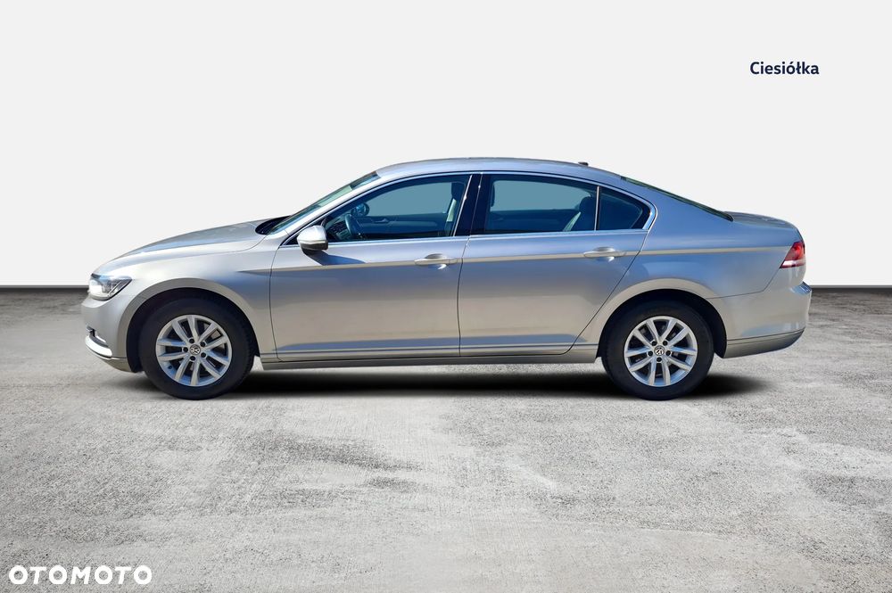 Volkswagen Passat 1.8 TSI BMT Comfortline DSG - 4