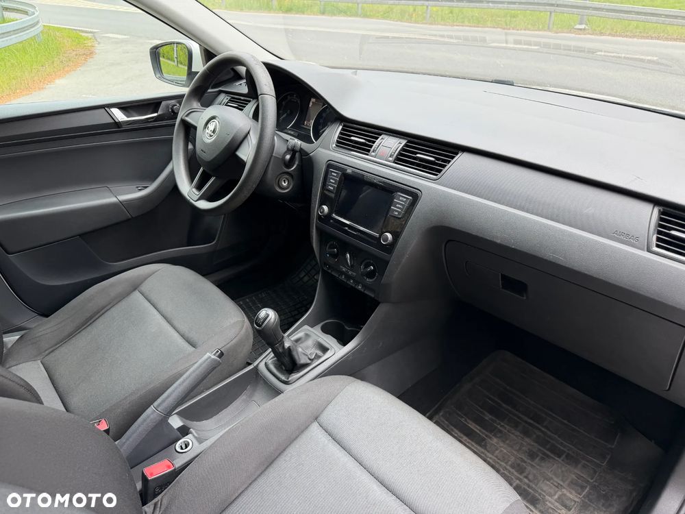Skoda RAPID 1.0 TSI Ambition - 12