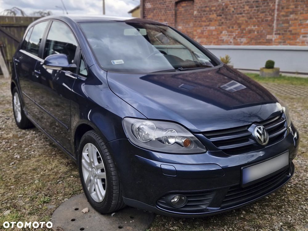 Volkswagen Golf Plus - 1
