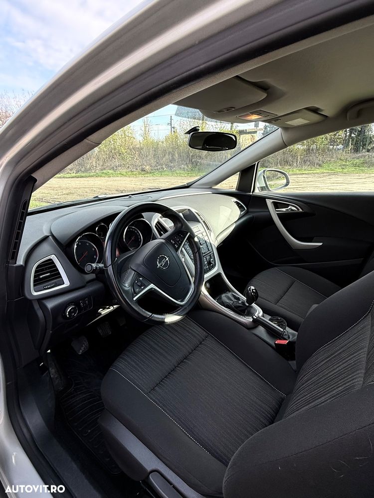 Opel Astra 1.7 CDTI Enjoy - 8