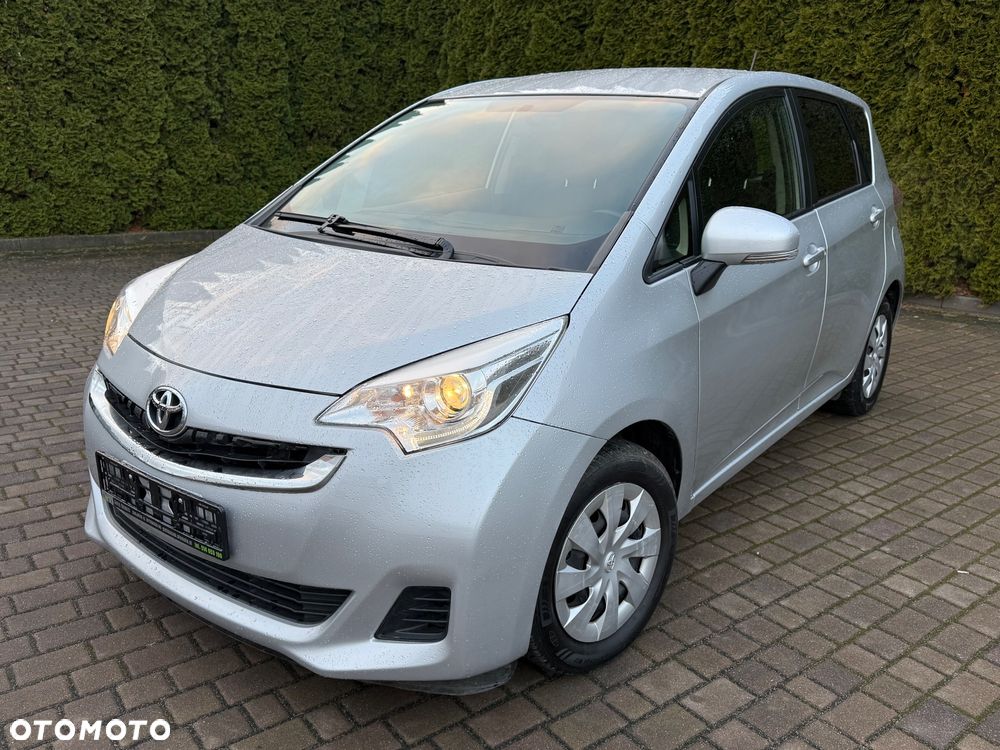 Toyota Verso S 1.33 Active - 12