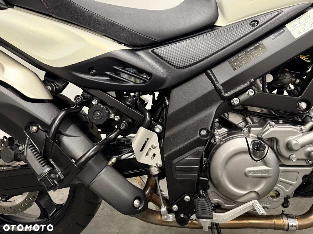Suzuki V-STROM - 34
