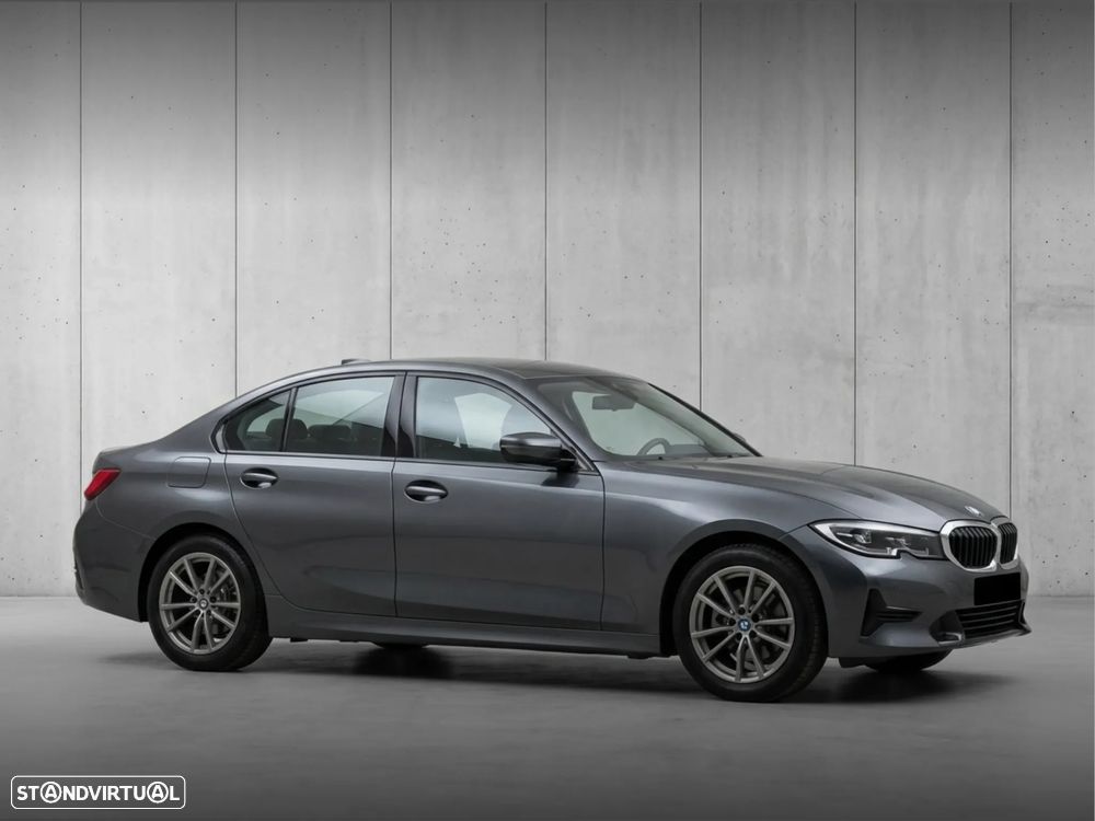 BMW 330 e Auto - 3