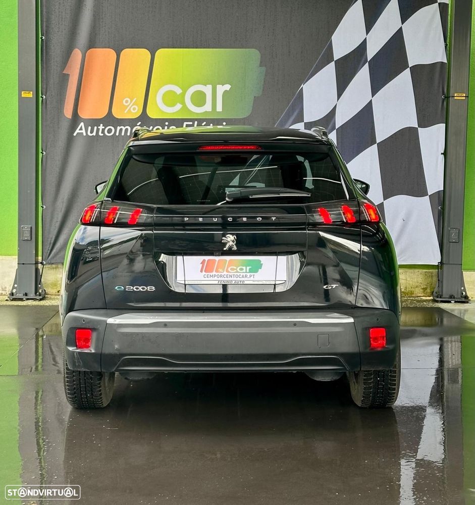 Peugeot e-2008 50 kWh GT - 6