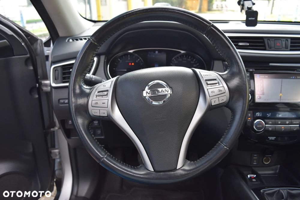 Nissan X-Trail 1.6 DCi Tekna 4WD - 23