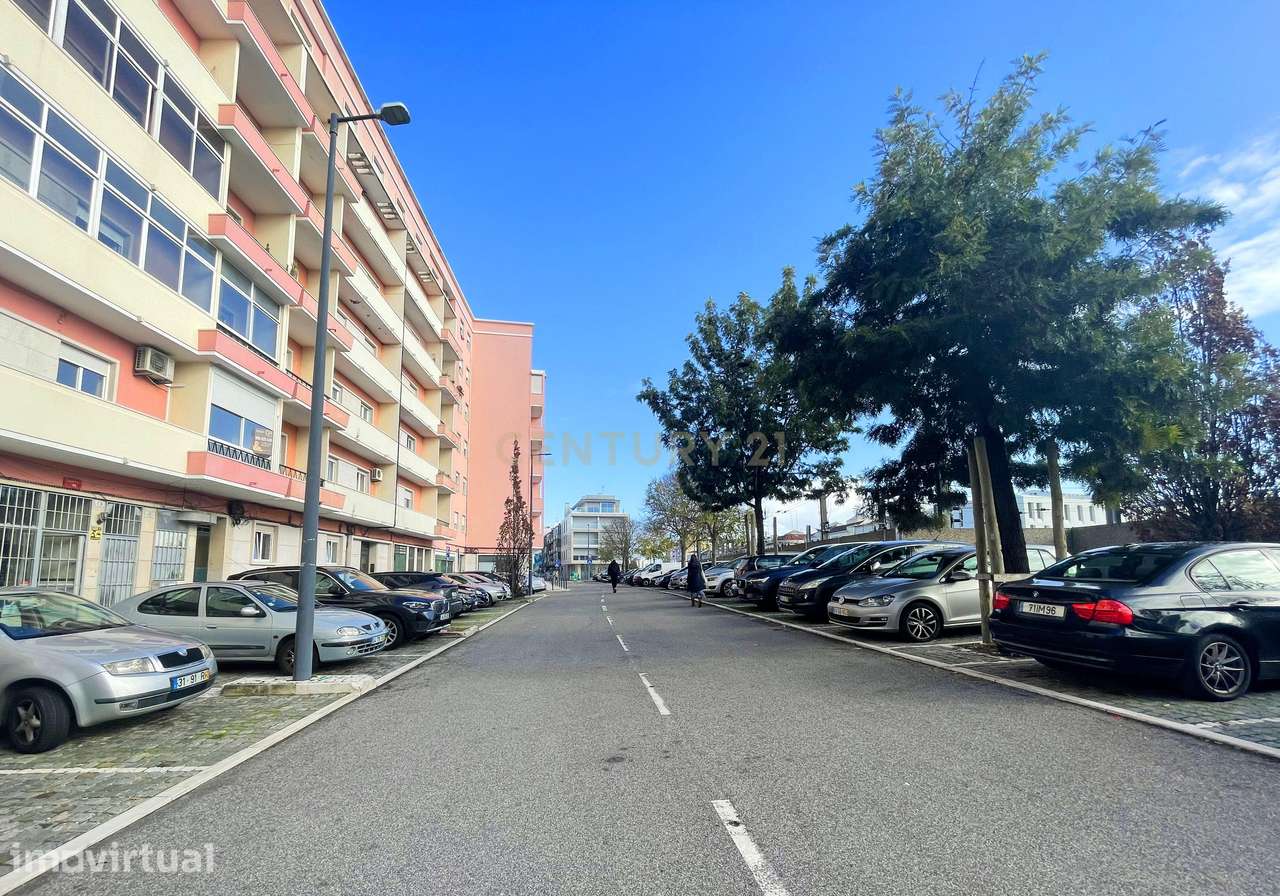 OPORTUNIDADE Investimento - Espaço comercial em Alvalade - Grande imagem: 4/8