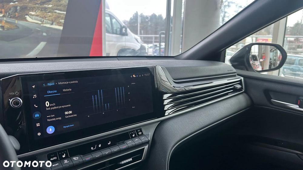Toyota Camry 2.5 Hybrid Dynamic Force Comfort e-CVT - 9