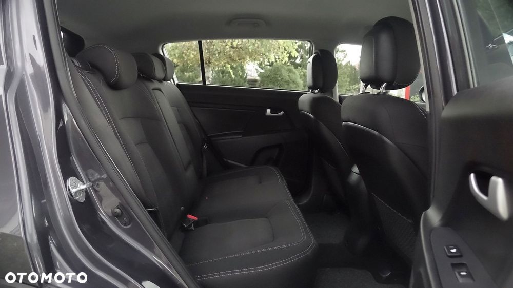 Kia Sportage 1.7 CRDI M 2WD - 28