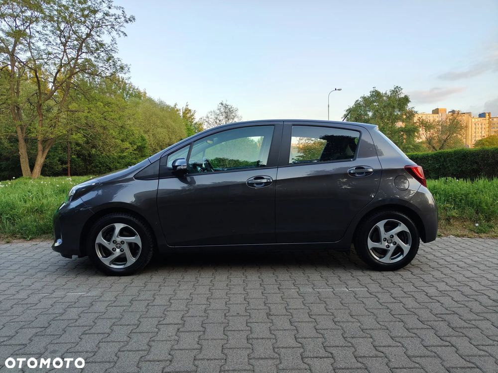 Toyota Yaris 1.33 Business Edition - 30