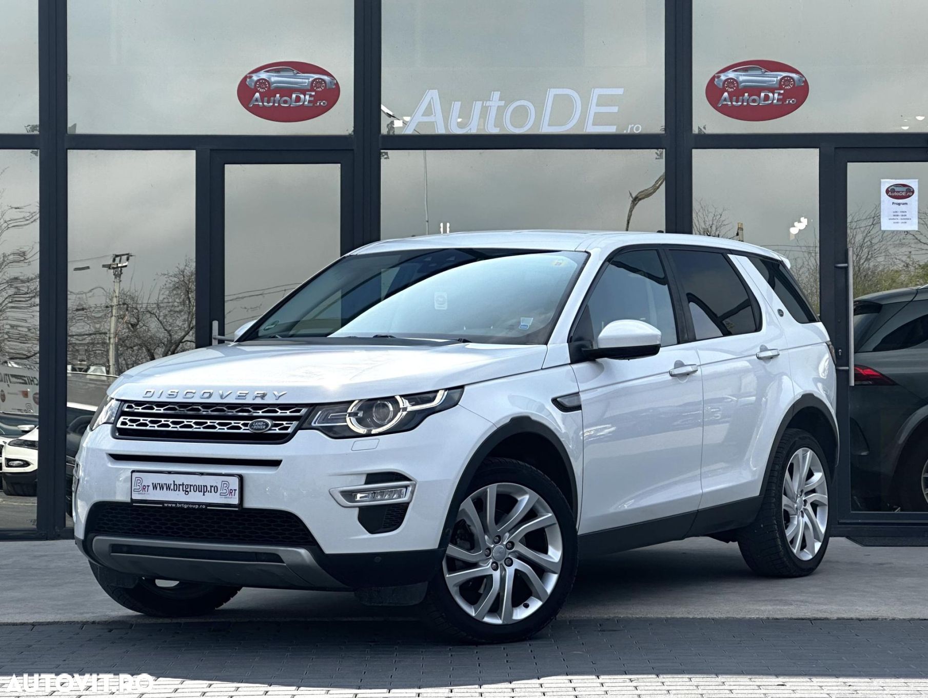 Land Rover Discovery Sport - 1