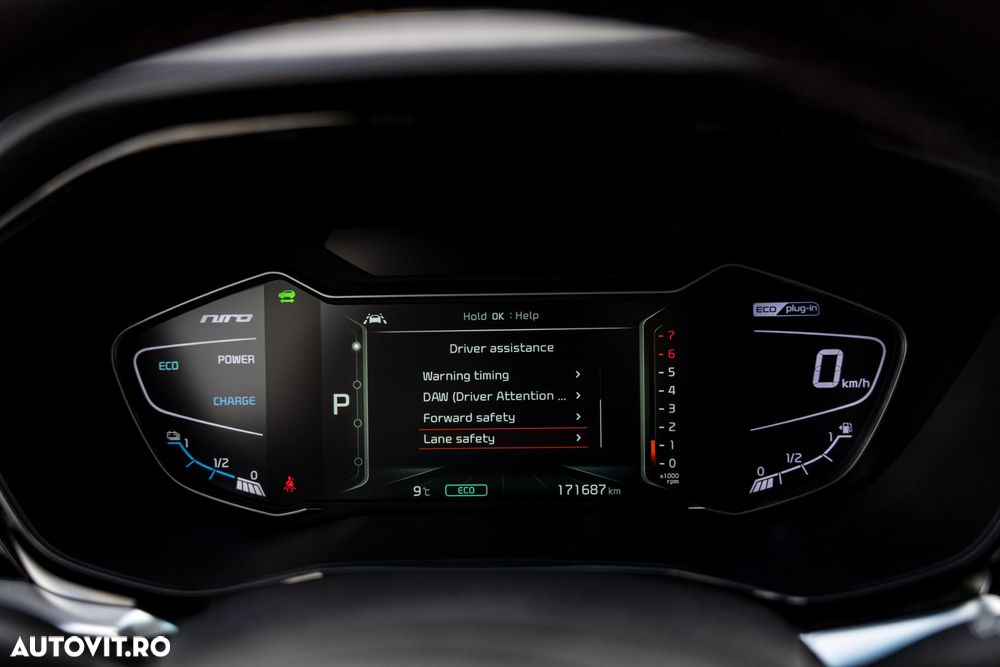 Kia Niro 1.6 GDI PHEV 2WD OPF Aut. Vision - 29