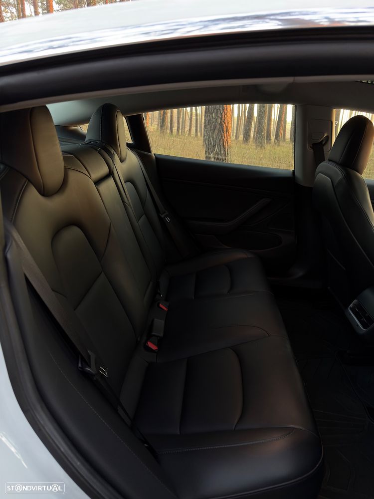 Tesla Model 3 Long-Range Dual Motor AWD - 10