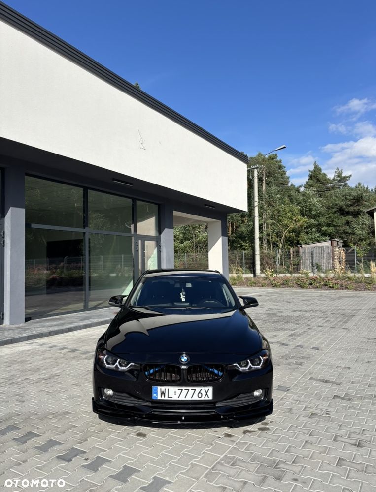 BMW Seria 3 318d - 1