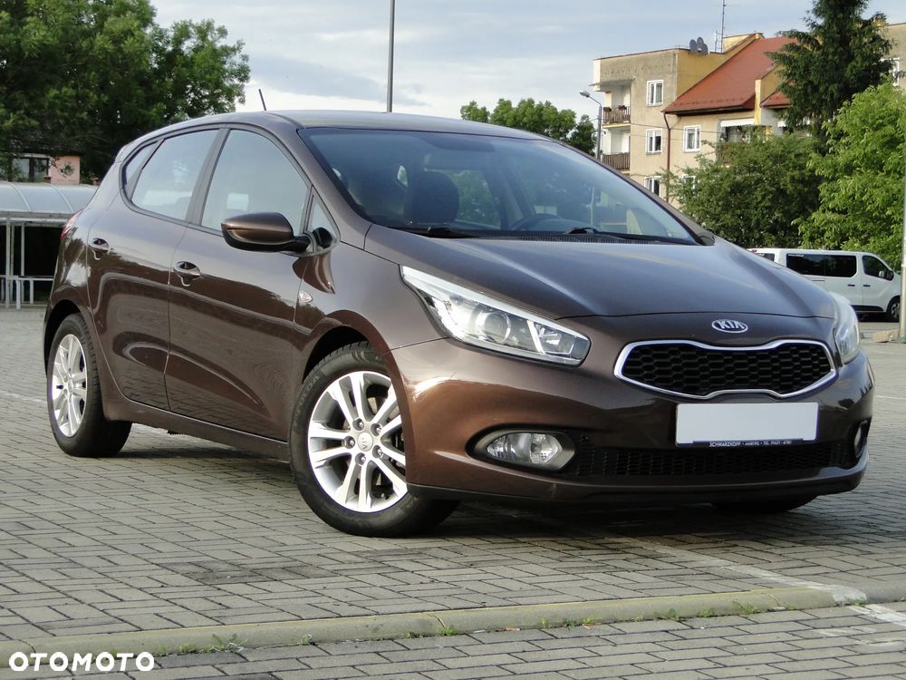 Kia Ceed - 2