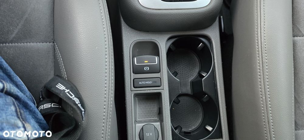 Volkswagen Sharan 2.0 TDI DSG (BlueMotion Technology) Highline - 25