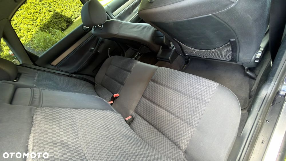 Audi A4 Limousine 1.9 TDI - 17