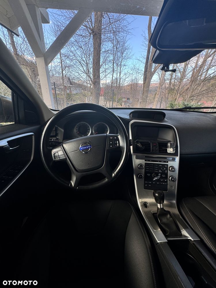 Volvo XC 60 D3 Momentum - 7