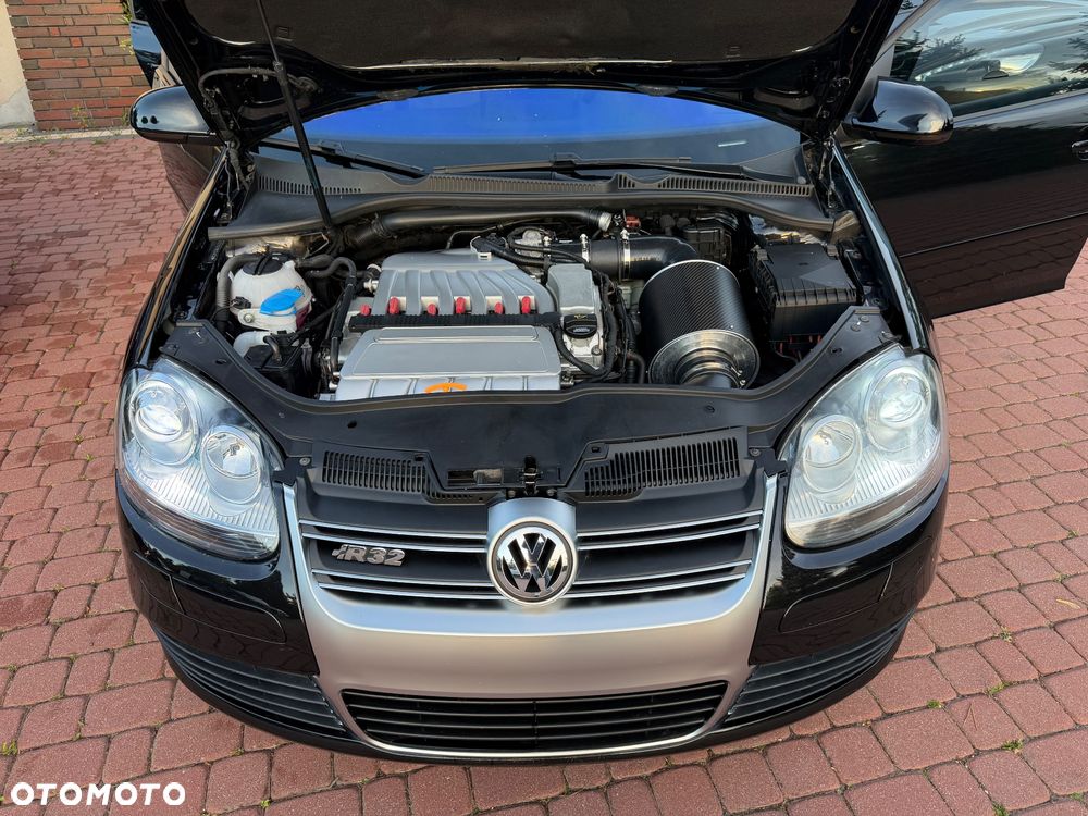 Volkswagen Golf - 37