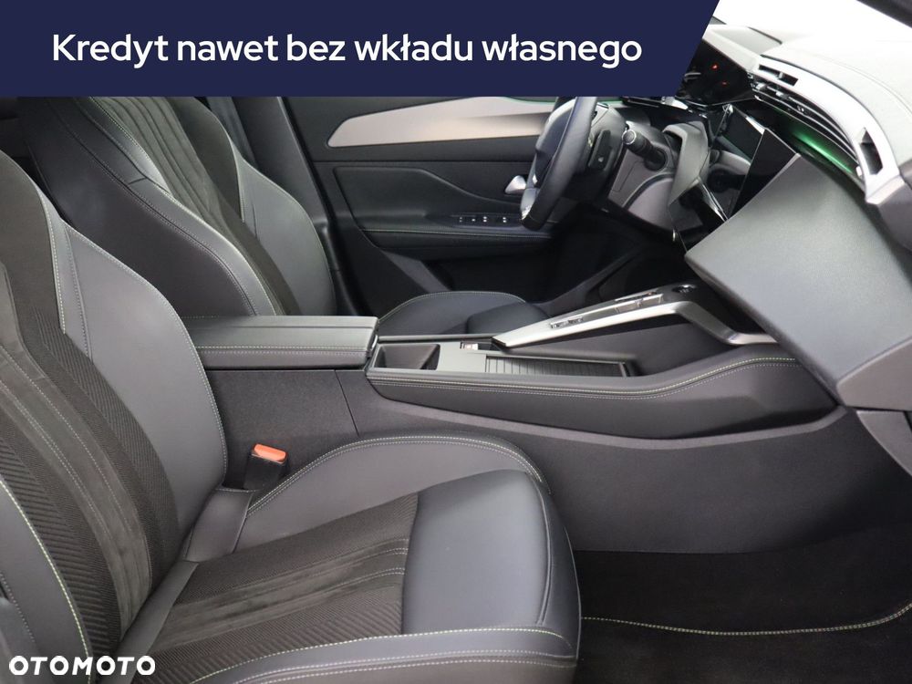 Peugeot 408 - 11