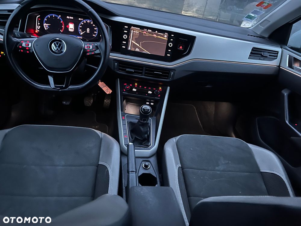 Volkswagen Polo - 14