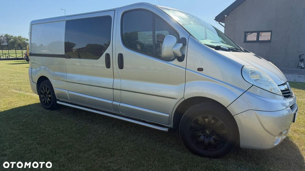 Opel Vivaro - 2
