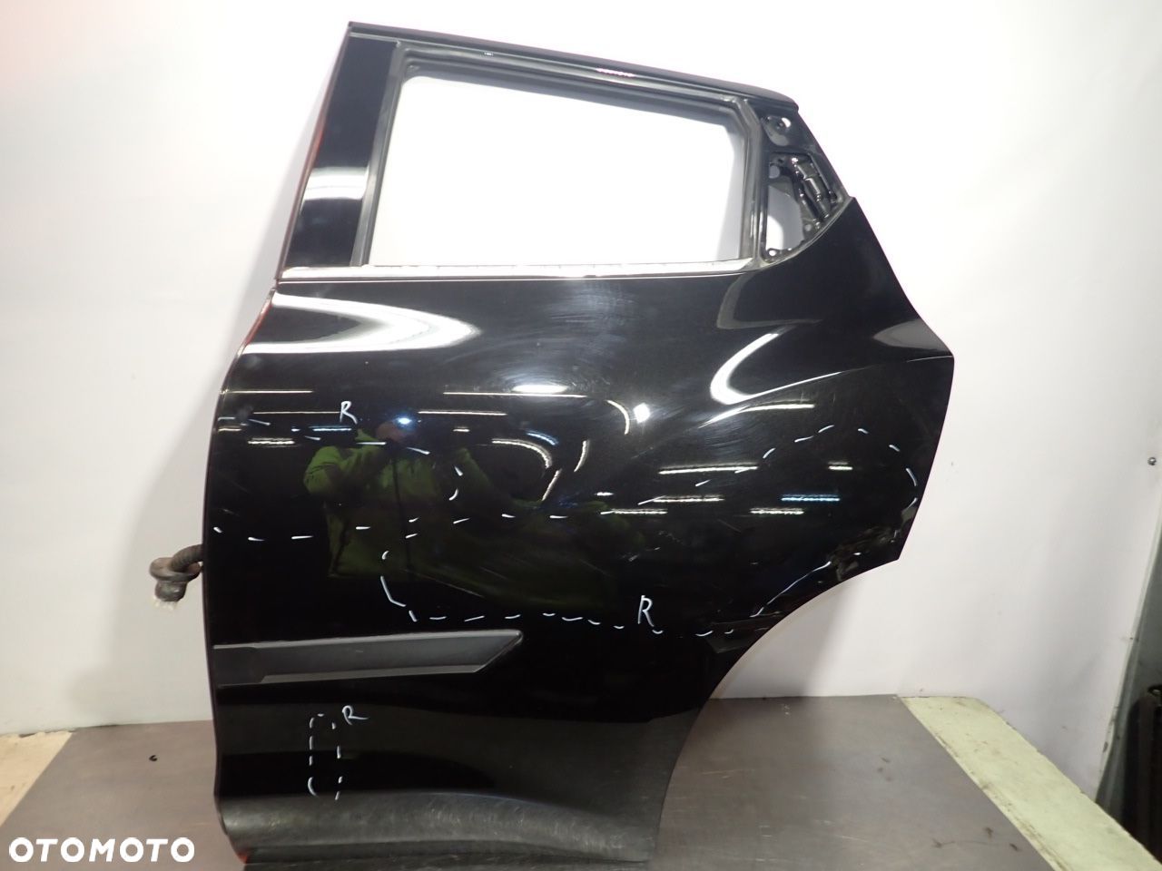 DRZWI LEWY TYŁ NISSAN JUKE I - 1